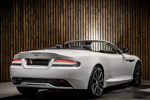 Aston Martin DB9 Volante 4