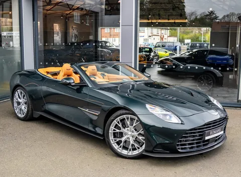 Aston Martin Vanquish Volante 3