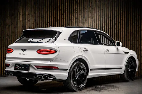 Bentley Bentayga V8 First Edition 4