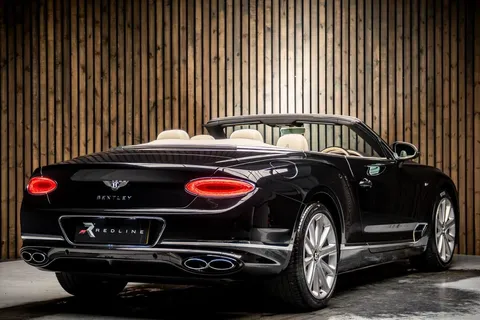 Bentley Continental V8 GTC 4