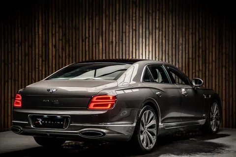 Bentley Flying Spur W12 First Edition 4