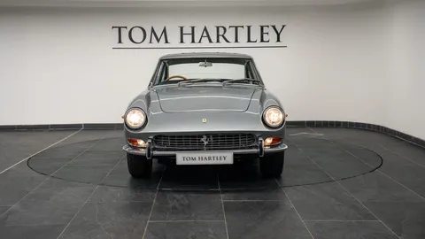 Ferrari 330 GT 2+2 Series II 2