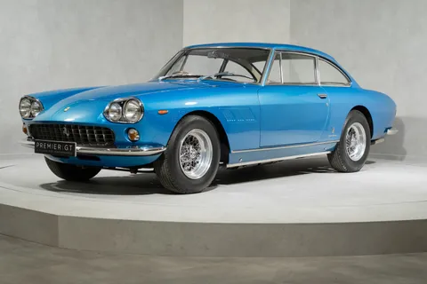 Ferrari 330 GT 2+2 3