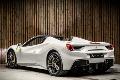 Ferrari 488 Spider 3