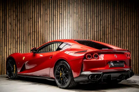Ferrari 812 Superfast 3