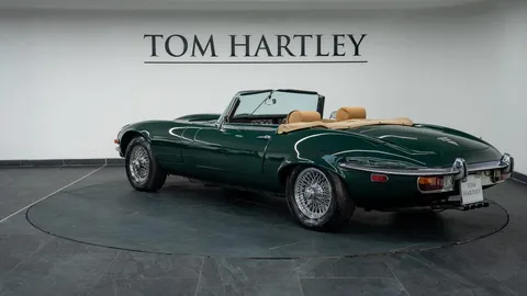 Jaguar E-Type Series III V12 5