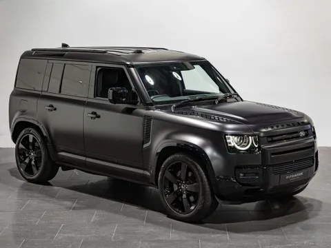 Land Rover Defender 110 Hard Top X-Dynamic HSE D350 5