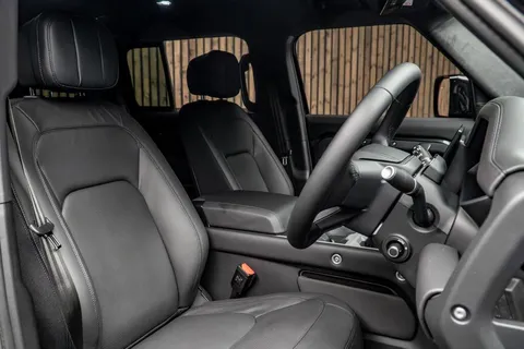 Land Rover Defender 110 V8 X 2