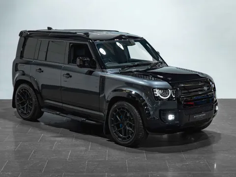 Land Rover Defender 110 X-Dynamic HSE Hard Top D350 5