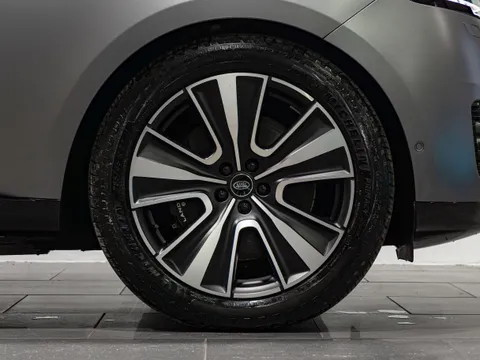 Land Rover Range Rover Autobiography P550e 3