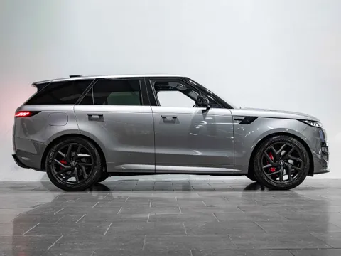 Land Rover Range Rover Sport Dynamic SE D300 3