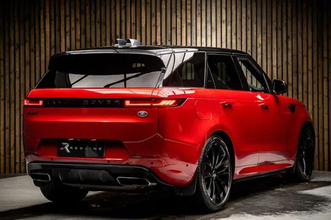 Land Rover Range Rover Sport P510e First Edition 4