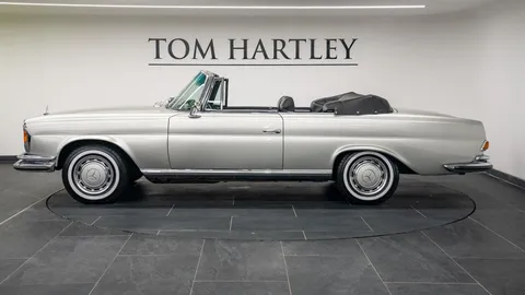 Mercedes-Benz 280 SE 3.5 Cabriolet 4