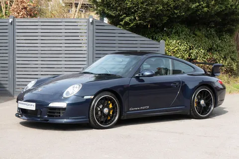 Porsche 911 Carrera 4 GTS 5