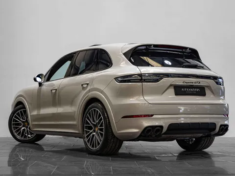 Porsche Cayenne GTS 4