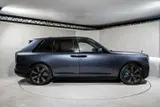 Rolls-Royce Cullinan thumbnail