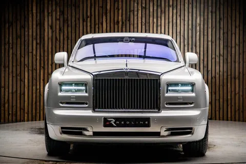 Rolls-Royce Phantom 5